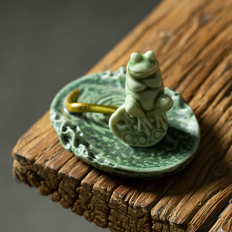 Nimara Ritual Leaf Meditation Frog Pattern Healing Ceramic Incense Burner Decoration