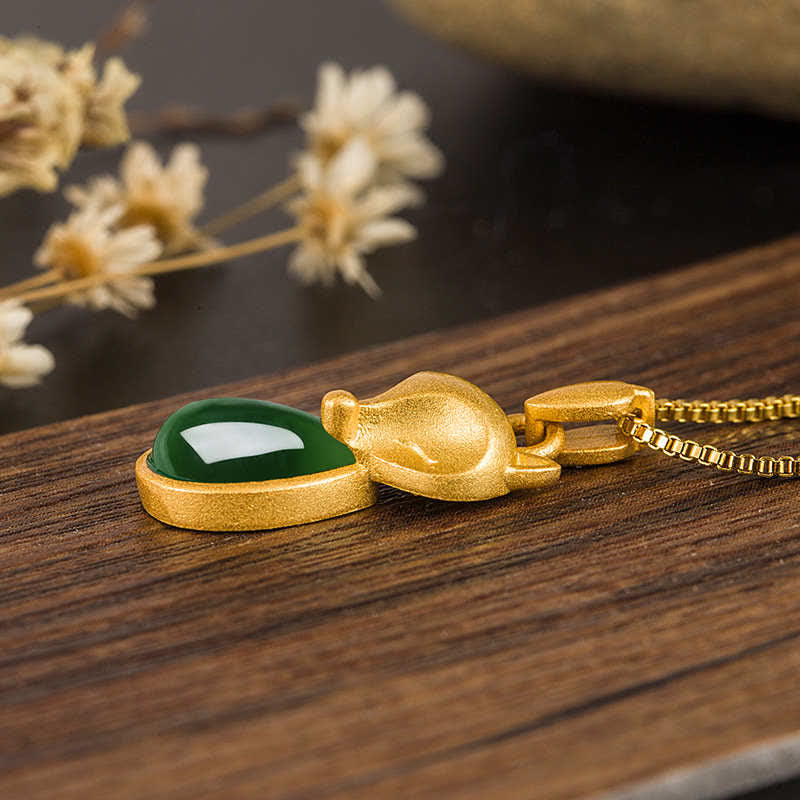 Nimara Ritual Green Chalcedony Fox Pattern Courage Necklace Pendant