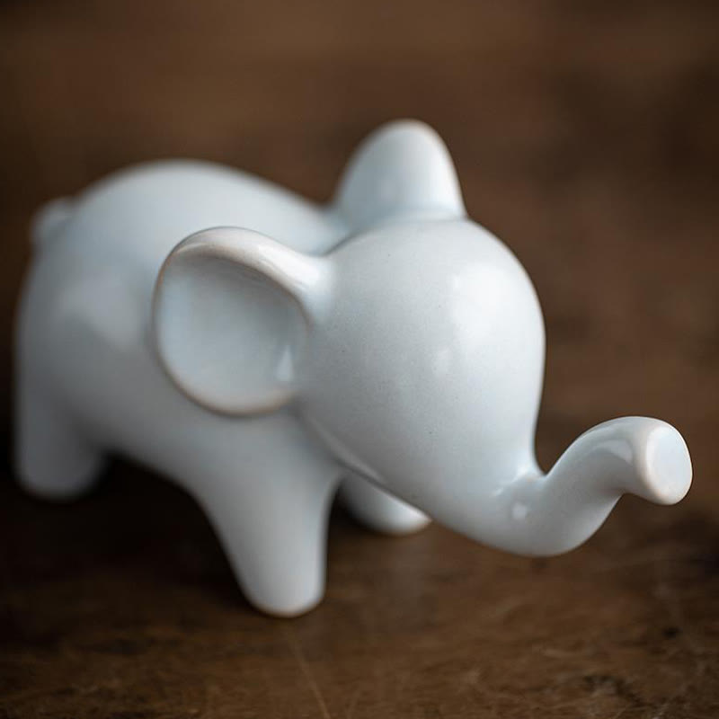 Nimara Ritual Small Ceramic Elephant Home Tea Pet Figurine Desk Decoration