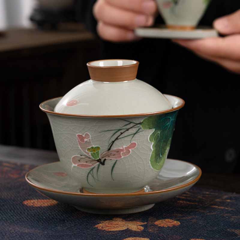Nimara Ritual Lotus Koi Fish Pod Leaf Ceramic Gaiwan Sancai Teacup Kung Fu Tea Cup And Saucer With Lid 140ml