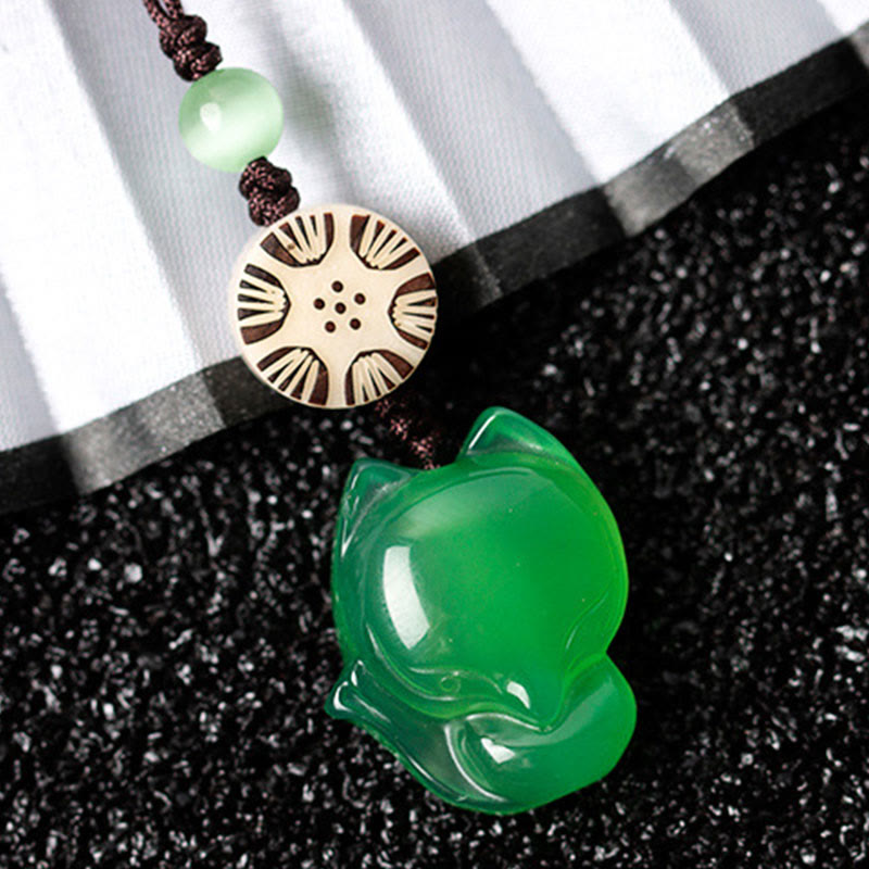 Nimara Ritual Natural Chalcedony Fox Harmony Phone Hanging Decoration