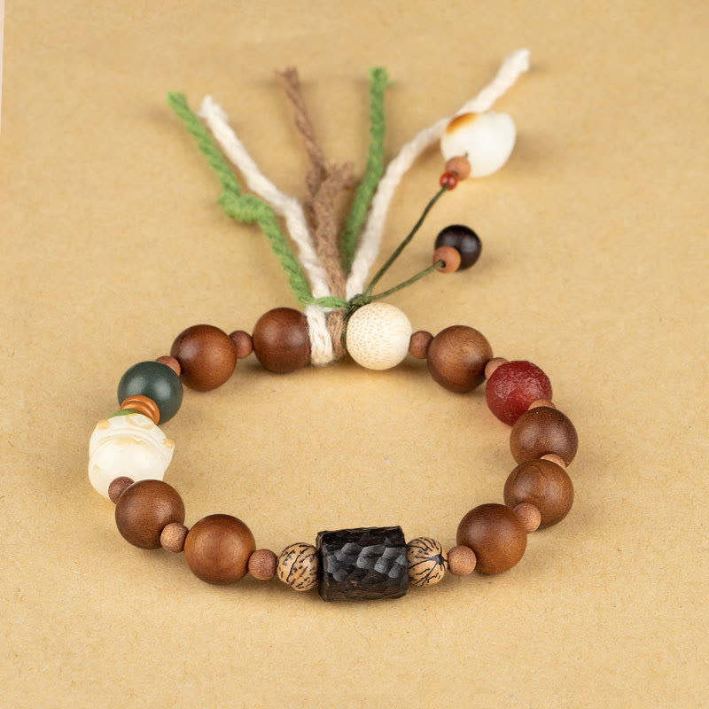 Nimara Ritual Lightning Strike Wood Bodhi Seed Cat Paw Claw Auspiciousness Protection Tassel Bracelet