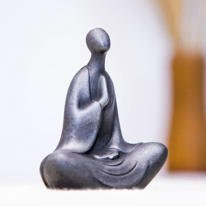 Nimara Ritual Tibetan Buddha Iron Powder Rust Cast Resin Statue Desk Decoration