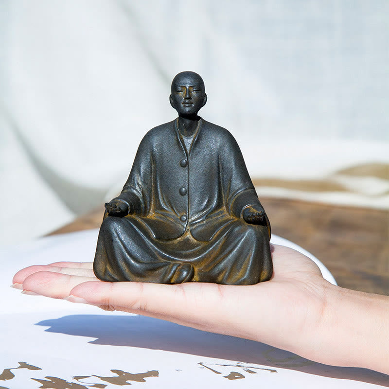 Nimara Ritual Meditating Praying Monk Iron Powder Rust Cast Resin Statue Home Decoration