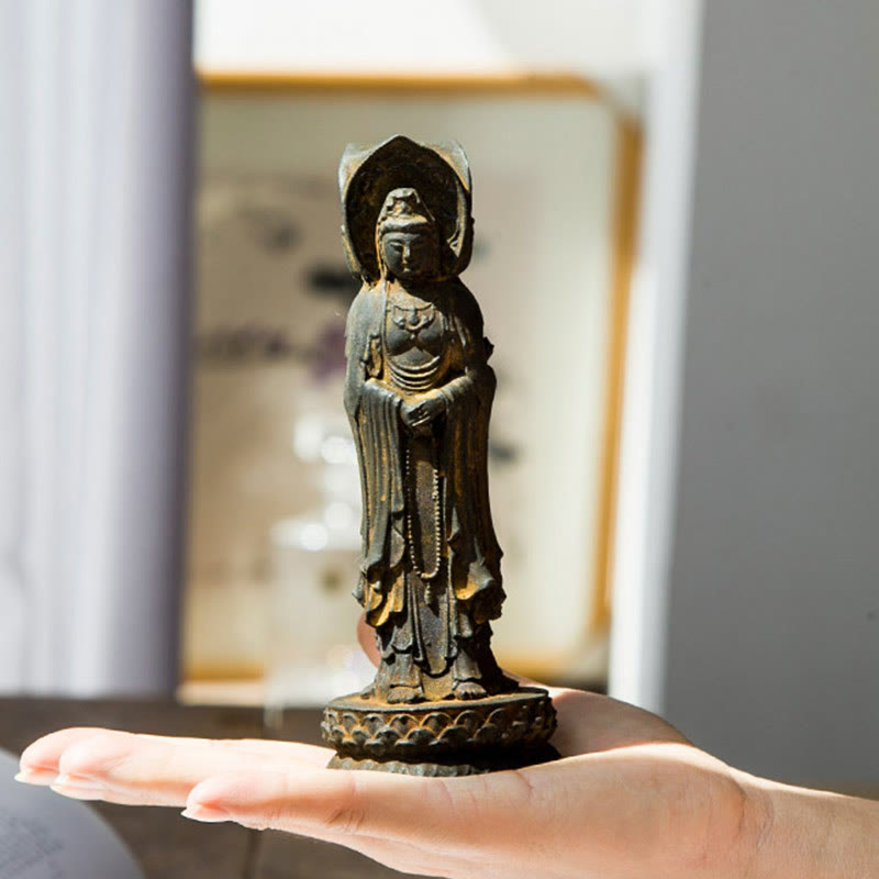 Nimara Ritual Three-sided Kwan Yin Avalokitesvara Iron Powder Rust Cast Resin Statue Wealth Desk Decoration