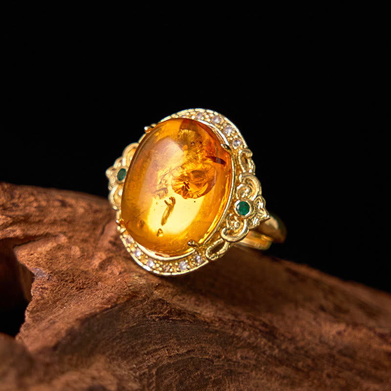Nimara Ritual Amber Flower Pigeon Egg Pattern Focus Ring