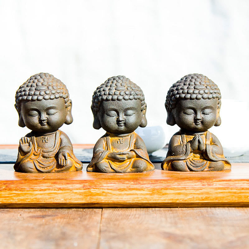 Nimara Ritual Small Meditating Buddha Iron Powder Rust Cast Resin Statue Home Decoration