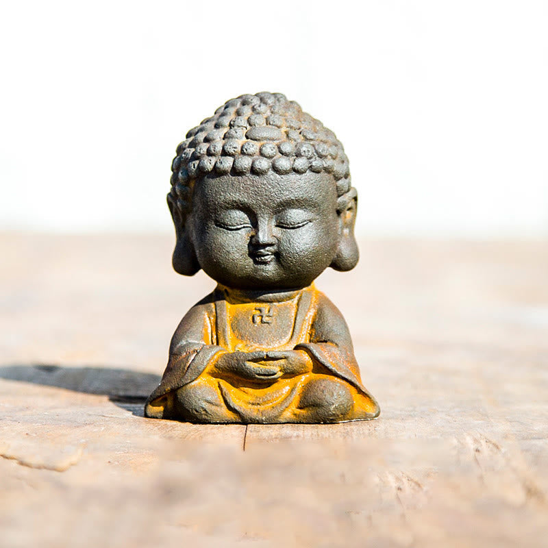 Nimara Ritual Small Meditating Buddha Iron Powder Rust Cast Resin Statue Home Decoration