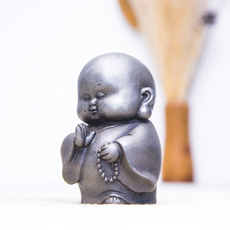 Nimara Ritual Handmade Little Monk Iron Powder Rust Cast Resin Statue Home Decoration