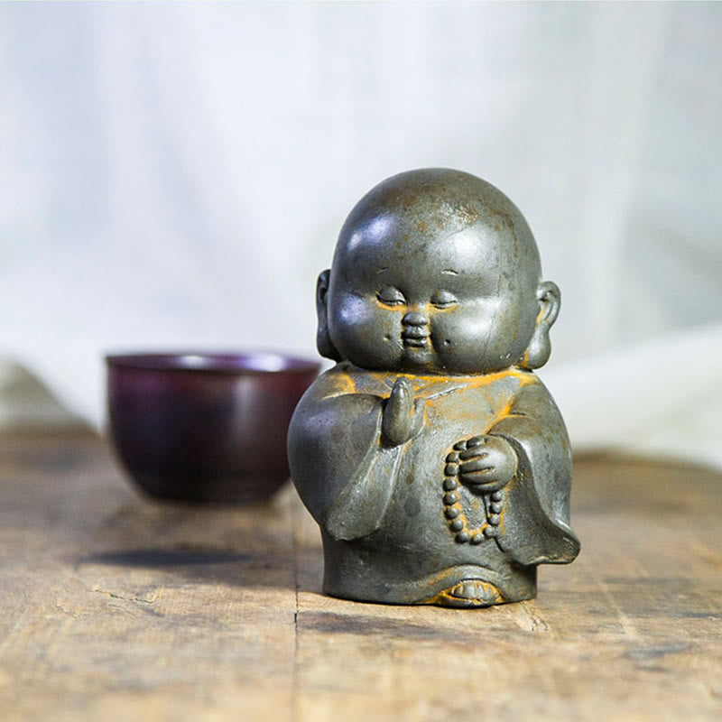 Nimara Ritual Handmade Little Monk Iron Powder Rust Cast Resin Statue Home Decoration