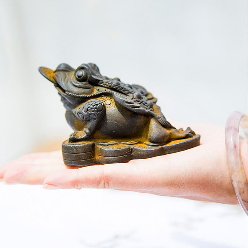 Nimara Ritual Handmade Feng Shui Frog Toad Copper Coins Iron Powder Rust Cast Resin Statue Home Decoration
