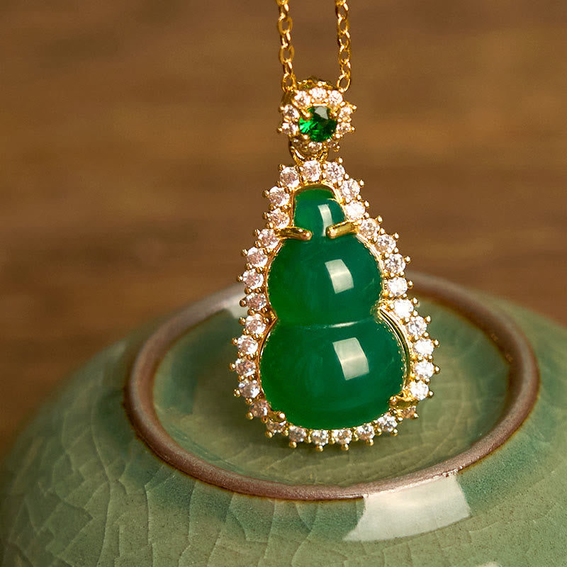 Nimara Ritual Green Chalcedony Gourd Pendant