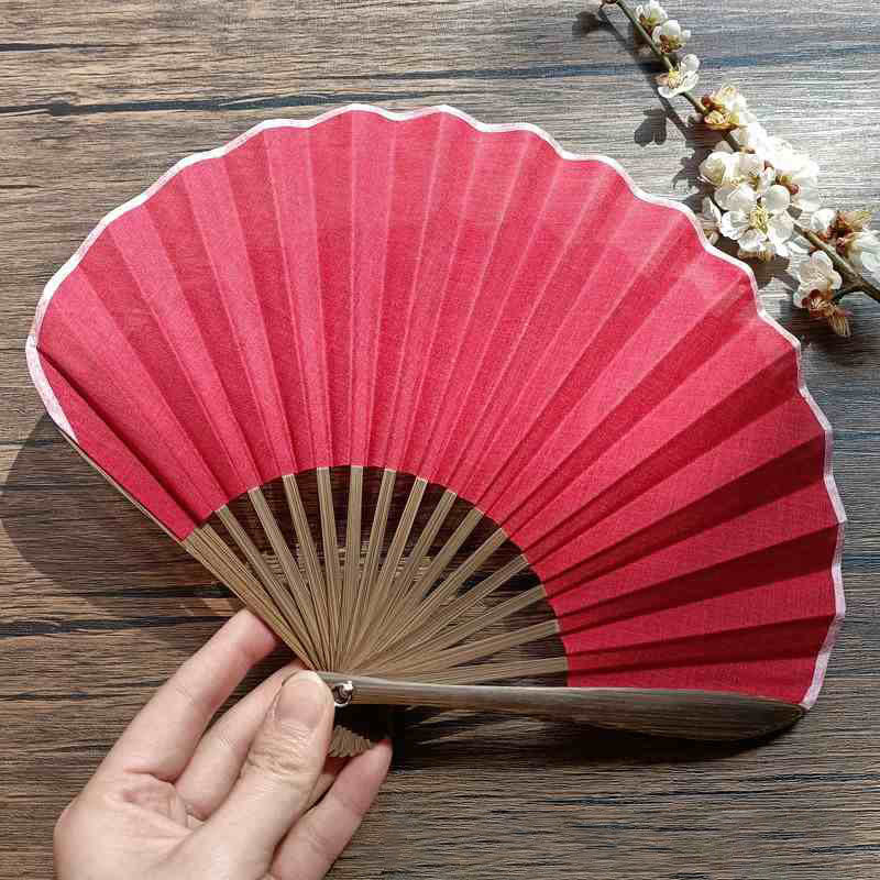 Nimara Ritual Retro Solid Color Shell Shape Handheld Bamboo Folding Fan