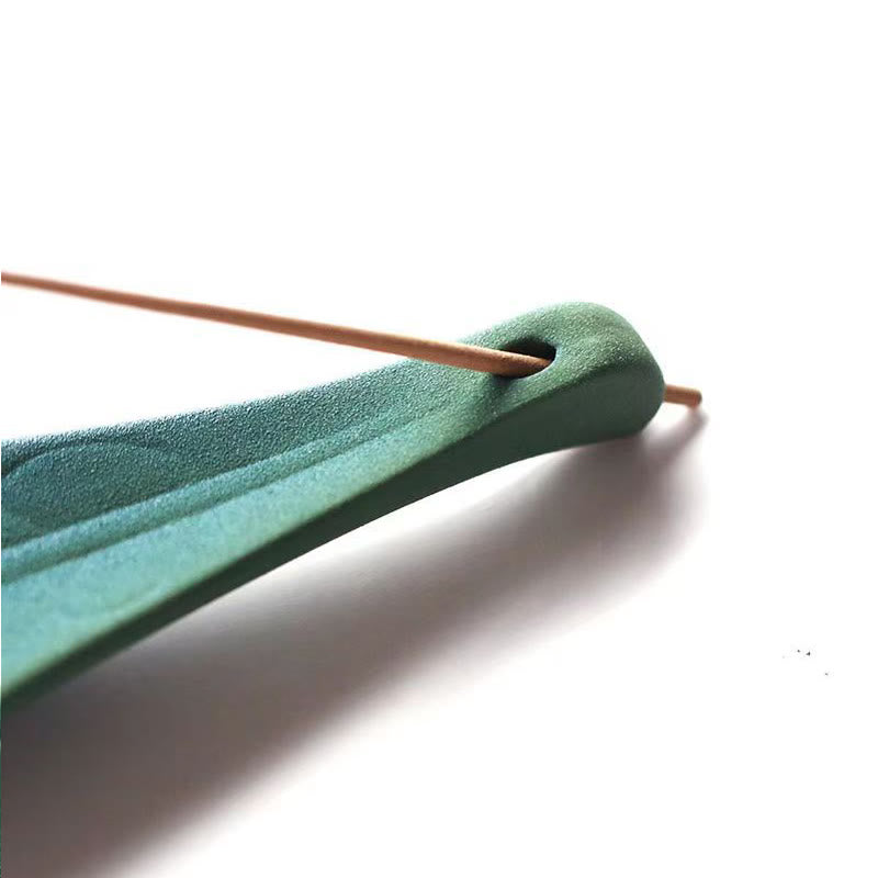 Nimara Ritual Willow Leaf Healing Ceramic Stick Incense Burner Decoration