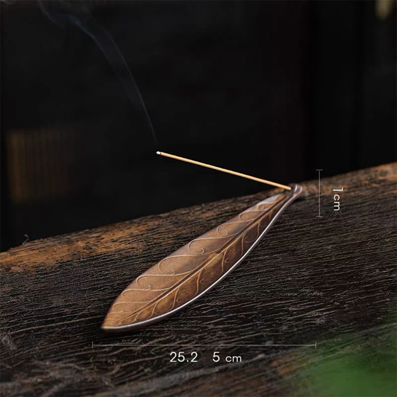 Nimara Ritual Willow Leaf Healing Ceramic Stick Incense Burner Decoration