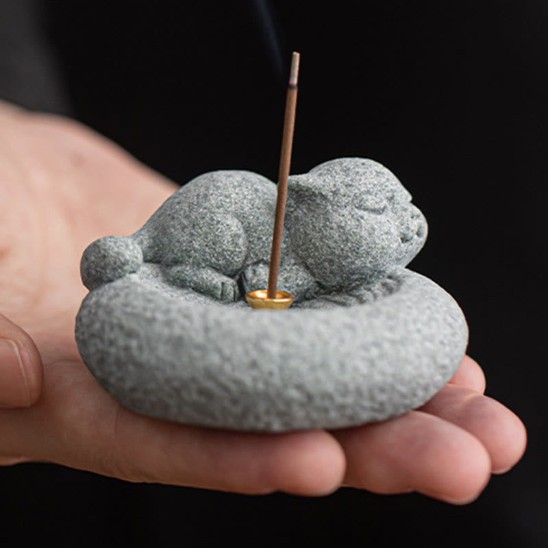 Nimara Ritual Cute Lazy Standing Cat Healing Incense Burner Desk Decoration