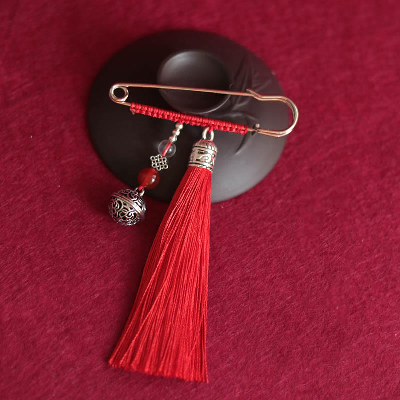 Nimara Ritual Retro Bell Tassels Brooch