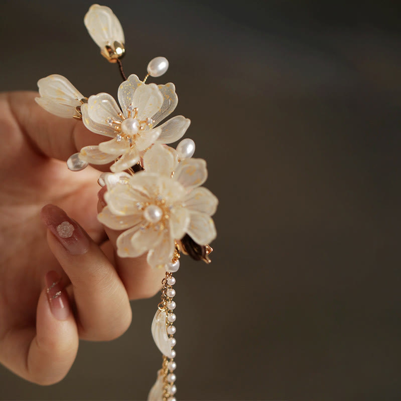 Nimara Ritual Classical Magnolia Tassel Side Hair Clip
