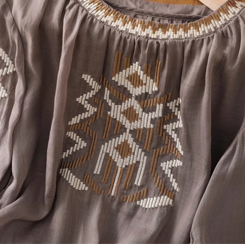 Nimara Ritual Casual Symmetrical Embroidery Women's Crew Neck Design Half Sleeve Spandex T-shirt