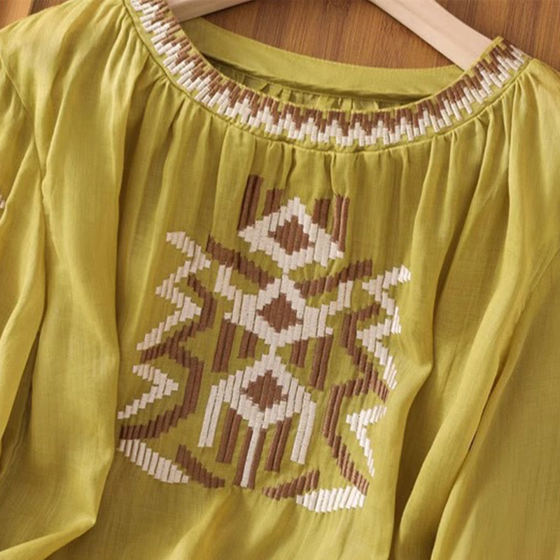 Nimara Ritual Casual Symmetrical Embroidery Women's Crew Neck Design Half Sleeve Spandex T-shirt