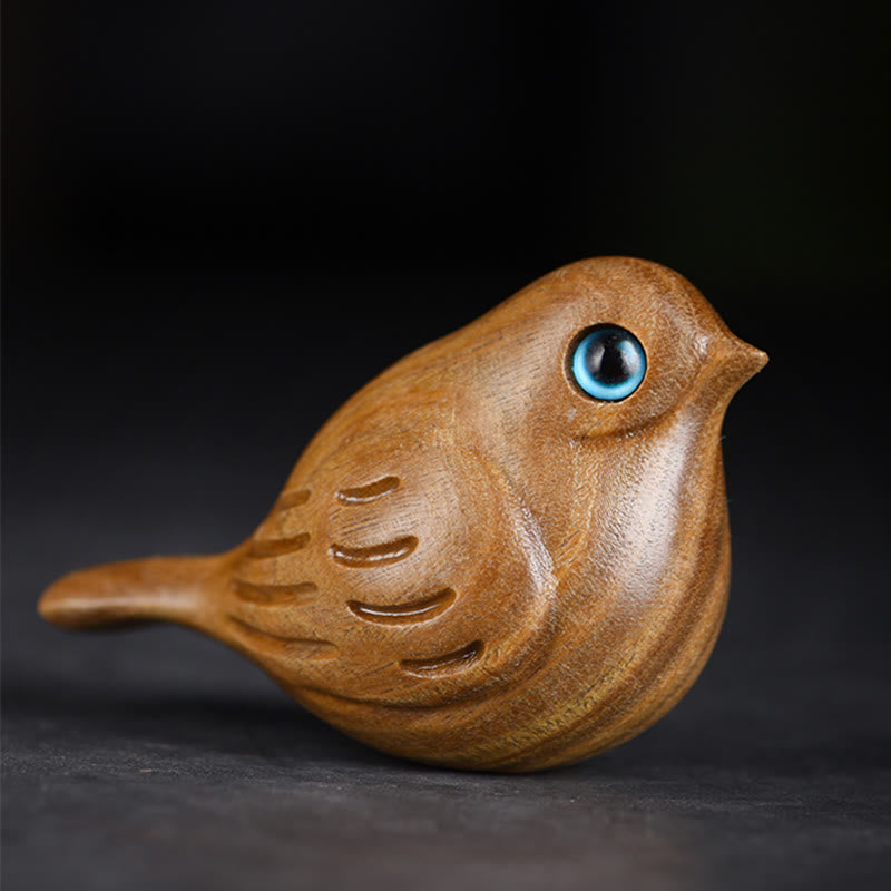 Nimara Ritual Mini Magpie Bird Carved Positive Desk Decoration