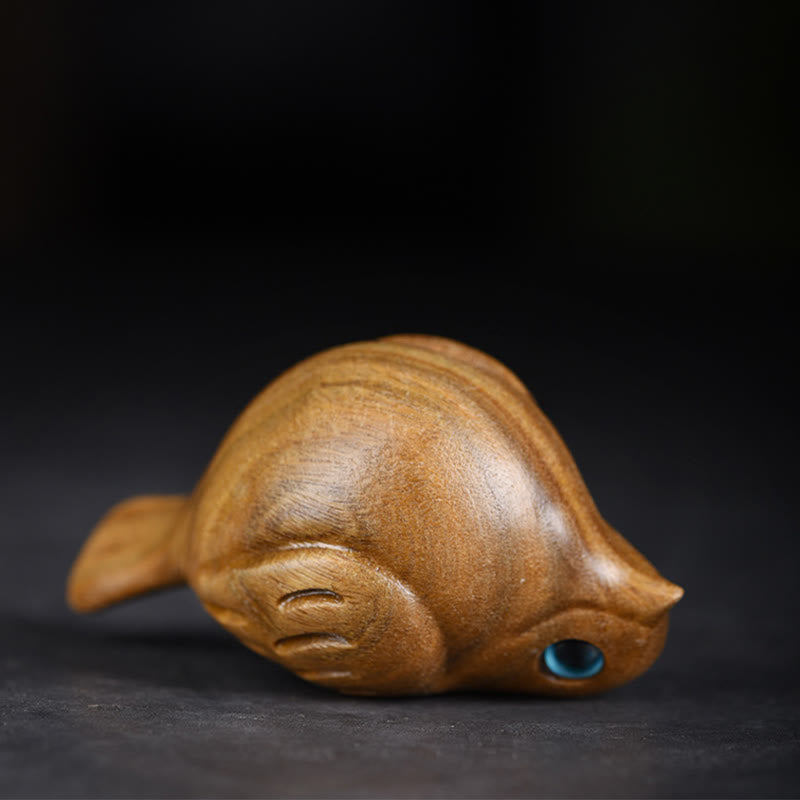 Nimara Ritual Mini Magpie Bird Carved Positive Desk Decoration