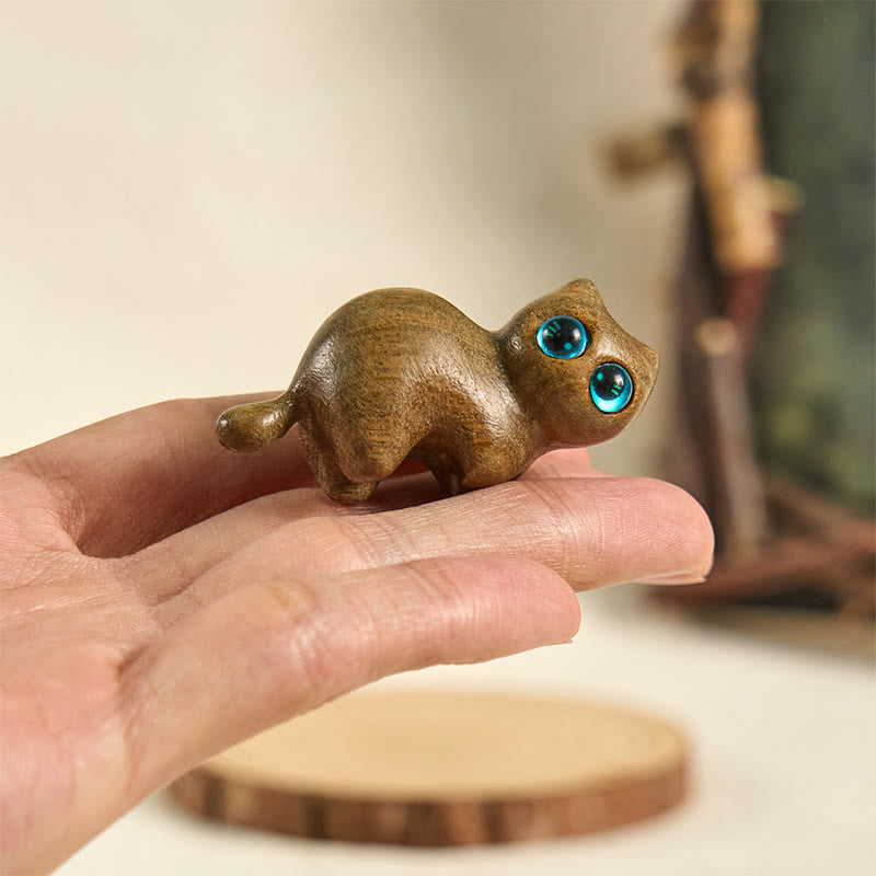 Nimara Ritual Mini Cute Stretching Cat Carved Soothing Desk Decoration