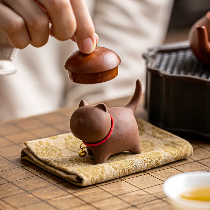 Nimara Ritual Mini Lovely Red Rope Bell Cat Tea Pet Purple Clay Figurine Desk Decoration