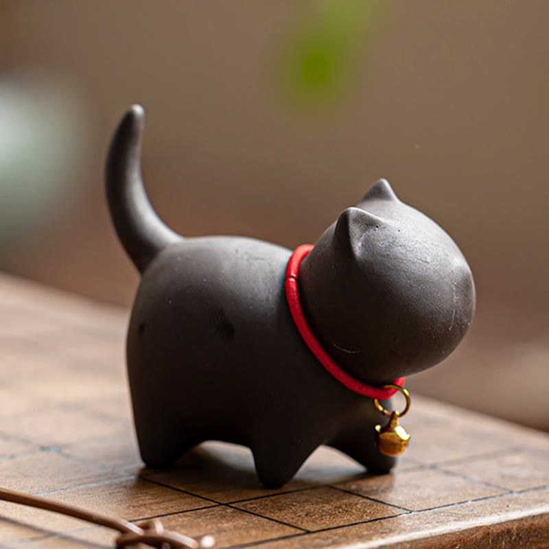 Nimara Ritual Mini Lovely Red Rope Bell Cat Tea Pet Purple Clay Figurine Desk Decoration