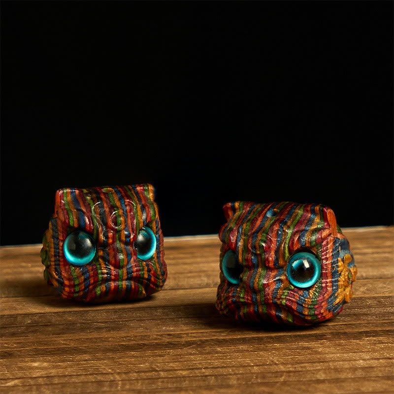 Nimara Ritual 2Pcs Mini Rainbow Eucalyptus Dancing Lion Carved Balance Decoration