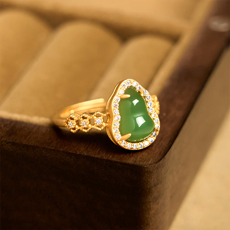 Nimara Ritual Vintage Gourd Green Chalcedony Copper Plated Gold Adjustable Wealth Ring