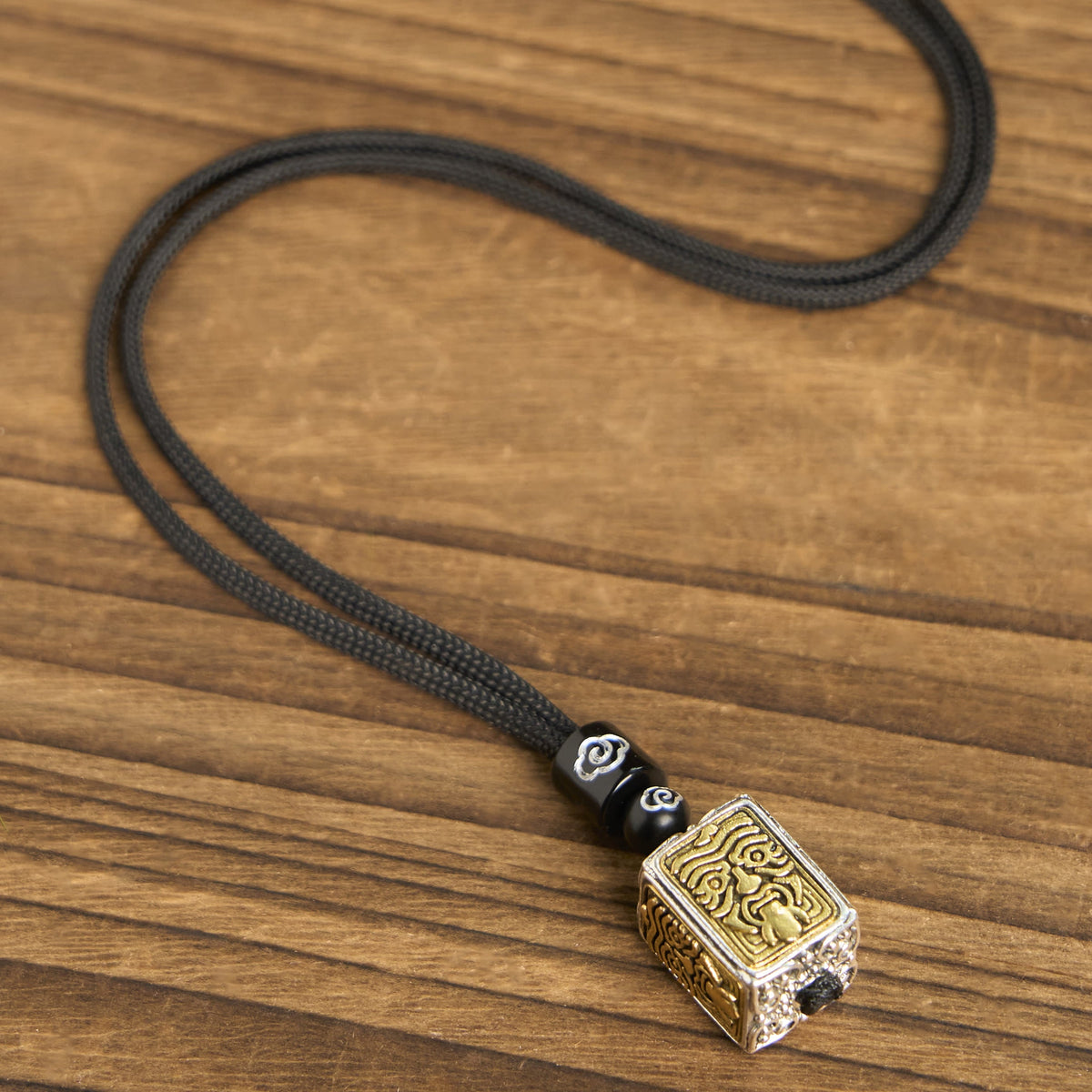 Nimara Ritual Tibetan Zakiram Goddess Of Wealth Protection Rope Square Necklace Pendant