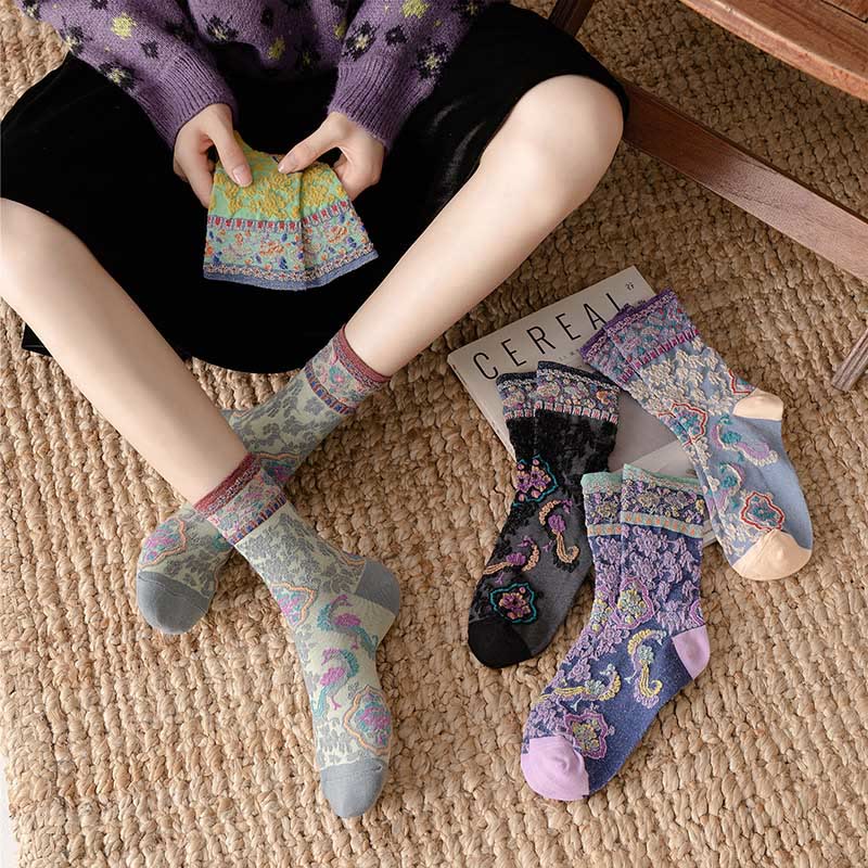 Nimara Ritual Retro Embossed Floral Pattern Micro Crew Women Cotton Socks