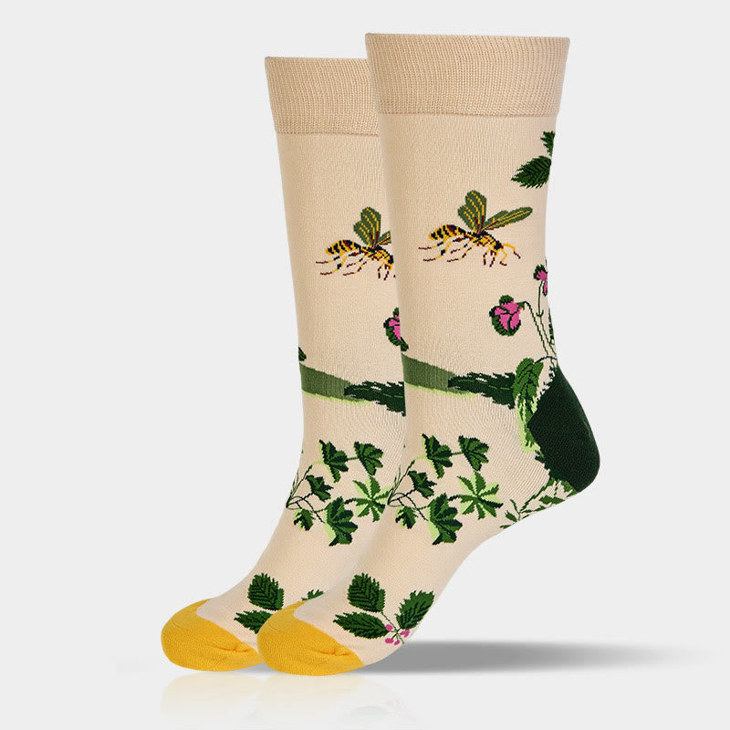 Nimara Ritual Bee Frog Leaves Pattern Men Women Unisex Cotton Crew Socks