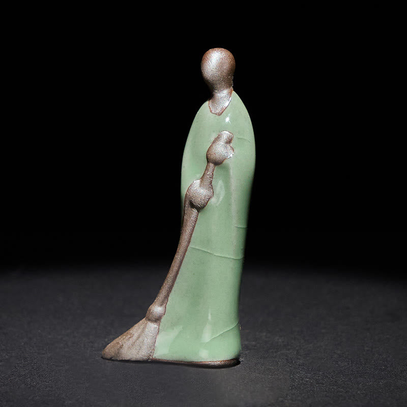 Nimara Ritual Small Formless Buddha Sweeping Monk Ceramic Statue Home Decoration 3.5*1.5*7cm