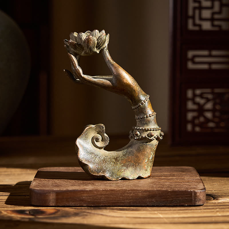 Nimara Ritual Classic Buddha's Hand Lotus Alloy Home Decoration 4.7*2.9*8.4 cm