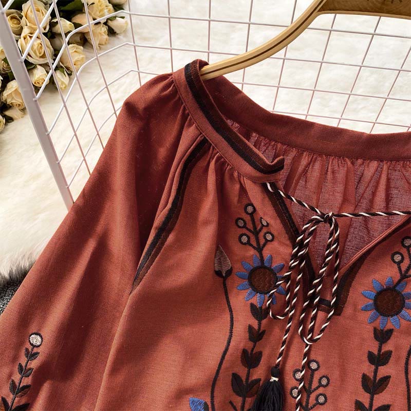 Nimara Ritual Casual Embroidery Flower Leaf Pattern Women's Cotton Linen Round Neck T-shirt