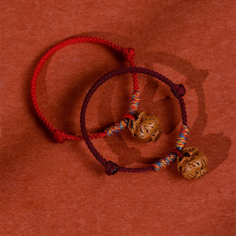 Nimara Ritual Plaited Peach Pit Red String Strength Adjustable Cats Dogs Pet Collar