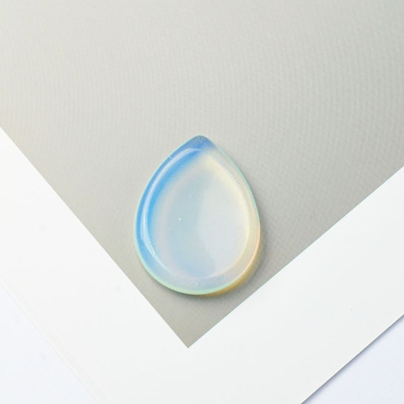 Nimara Ritual Teardrop Shape Worry Stone Protection Crystal Decor 45*35*8mm