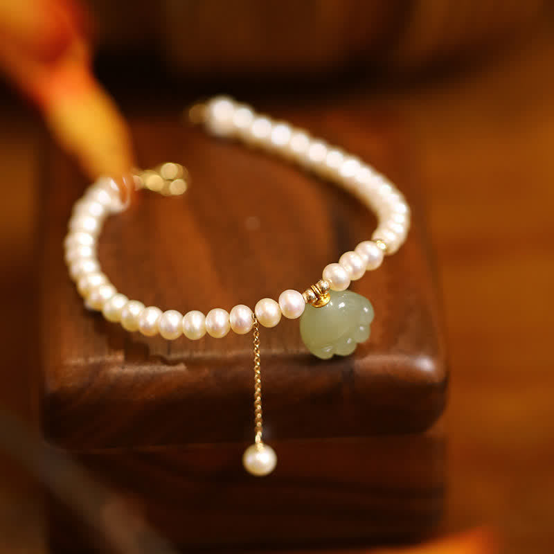 Nimara Ritual Natural Hetian Jade Cat Paw Design Pearl Luck Bracelet