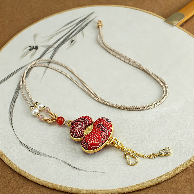 Nimara Ritual Song Brocade Gourd Elegant Necklace
