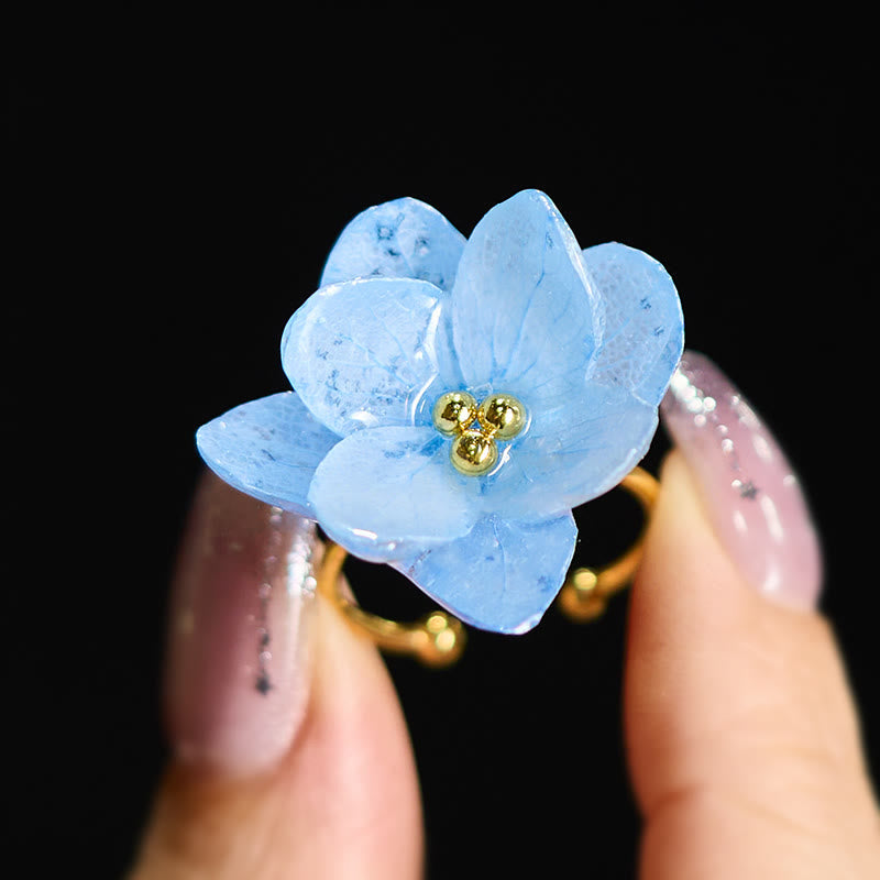 Nimara Ritual Liuli Hydrangea Flower Wisdom Ring