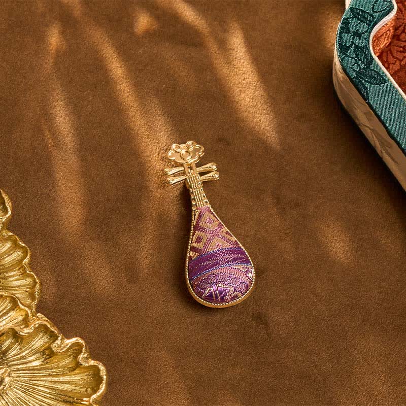 Nimara Ritual Song Brocade Handcrafted Guqin-shaped Floral Harmony New Chinese Brooch