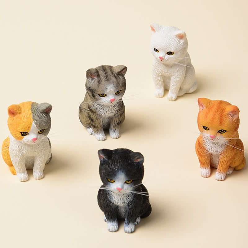 Nimara Ritual Painted Resin Gloomy Kitten Family Mini Cat Cute Animal Decor