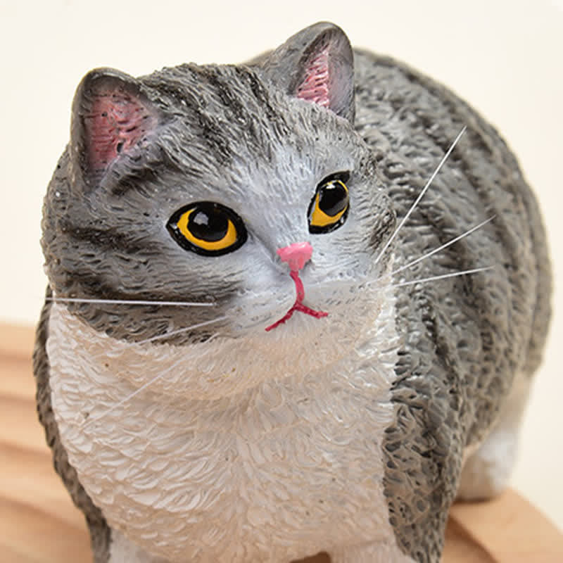 Nimara Ritual Painted Resin Little Chubby Cat Cute Animal Decor