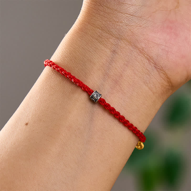Nimara Ritual Black Red String Yin Yang Protection Hand-Woven Minimalist Bracelet