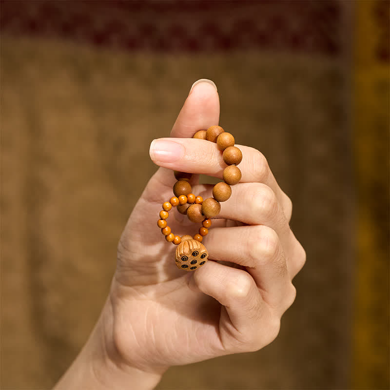 Nimara Ritual Green Sandalwood Lotus Pod Healing Hand-Polished Tactile Meditation Beads Decorations