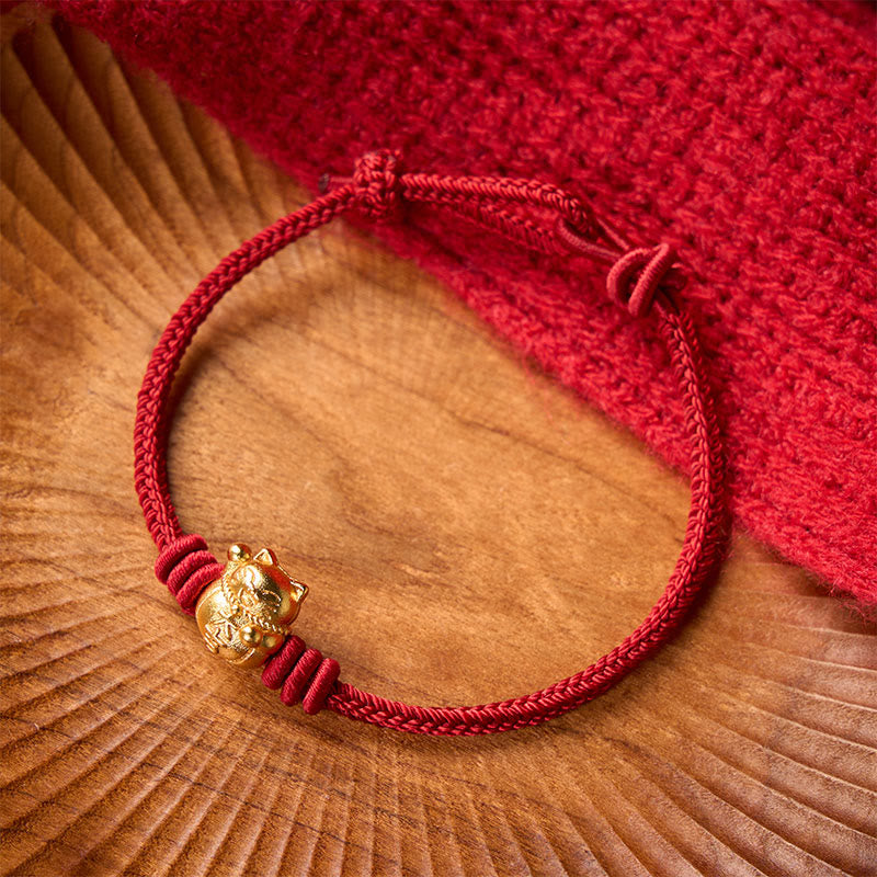 Nimara Ritual Hand-Woven Red String Copper Lucky Cat Blessing Adjustable Bracelet