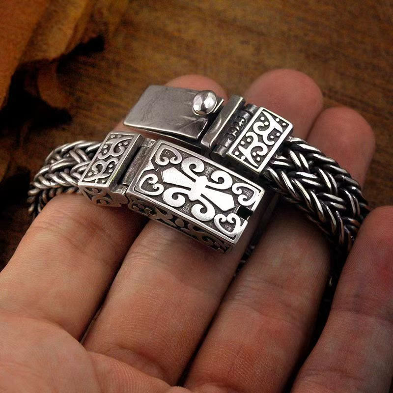 Nimara Ritual Retro Vine Totem Pattern Braided Healing Chain Bracelet