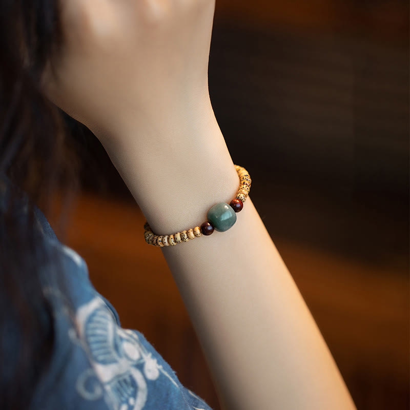 Nimara Ritual Bodhi Seed Small Leaf Red Sandalwood Wisdom Bracelet